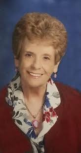 Loretta Summers's Instagram, Twitter & Facebook