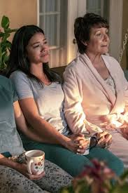 Jane The Virgin Ends On A Sweet Note Here S What Happens To All Your Favorite Characters Jane The Virgin Jane And Rafael Favorite Character
