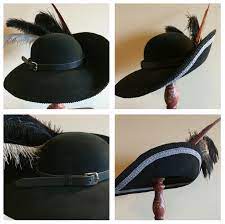 Pirate Hat By Master Hatter Jeff Mackay Of Captain Jacks Pirate Hats Www Captjackspiratehats Com Pirate Hats Pirate Cosplay Pirate Outfit