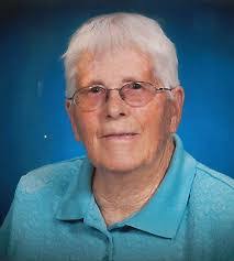 Wanda Knowlton's Instagram, Twitter & Facebook