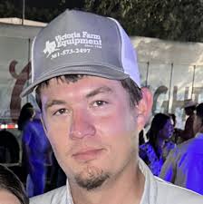 Tarin Hellums and Evan Gregg's Wedding Website