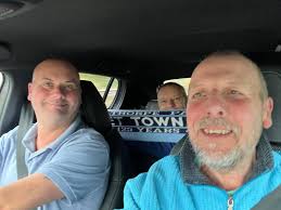 Russell Chalk (@postie_russ)