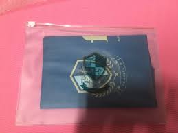 82 한솥밥을 먹게된 iz*one과 fromis_9 멤버 사이에는 많은 인연 83이 있다. Idol School Fromis 9 Debut Showcase To Heart From Fromis 9 Slogan Towel