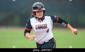 Lamar's Hannah Kinkade leads off of first during an NCAA softball game  against Stephen F. Austin