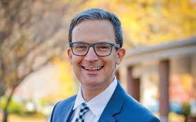 Alan Kirshner's Instagram, Twitter & Facebook