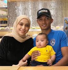 Rapat dan bercinta lain tau. Saya Sudah Maafkan Suami Enggan Ungkit Episod Hitam Rumah Tangga Mia Ahmad
