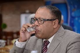 Joseph Cáceres: Bebiendo jarabe para la memoria…Y el que necesite un  sorbito, que me diga...