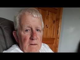 Seamus Moore sings The Transit Van