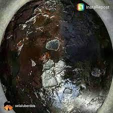 Pertama, hajar aswad merupakan batu dengan posisi paling mulia di bumi. Instagram Masjid Al Haram Mecca Kaaba Mekkah