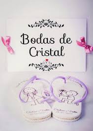 Descubre la mejor forma de comprar online. Bodas De Cristal 25 Fotos Decoracao Mensagens E Como Organizar
