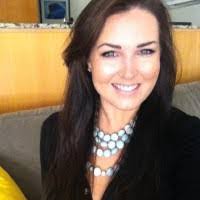 Elsa Crowe's Instagram, Twitter & Facebook