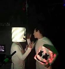 May 19, 1992), better known by his stage name marshmello (also known as dotcom), is an american edm producer and dj. Tiesto Trolls Everyone Pretending He S Marshmello At Edc Insanity Networks