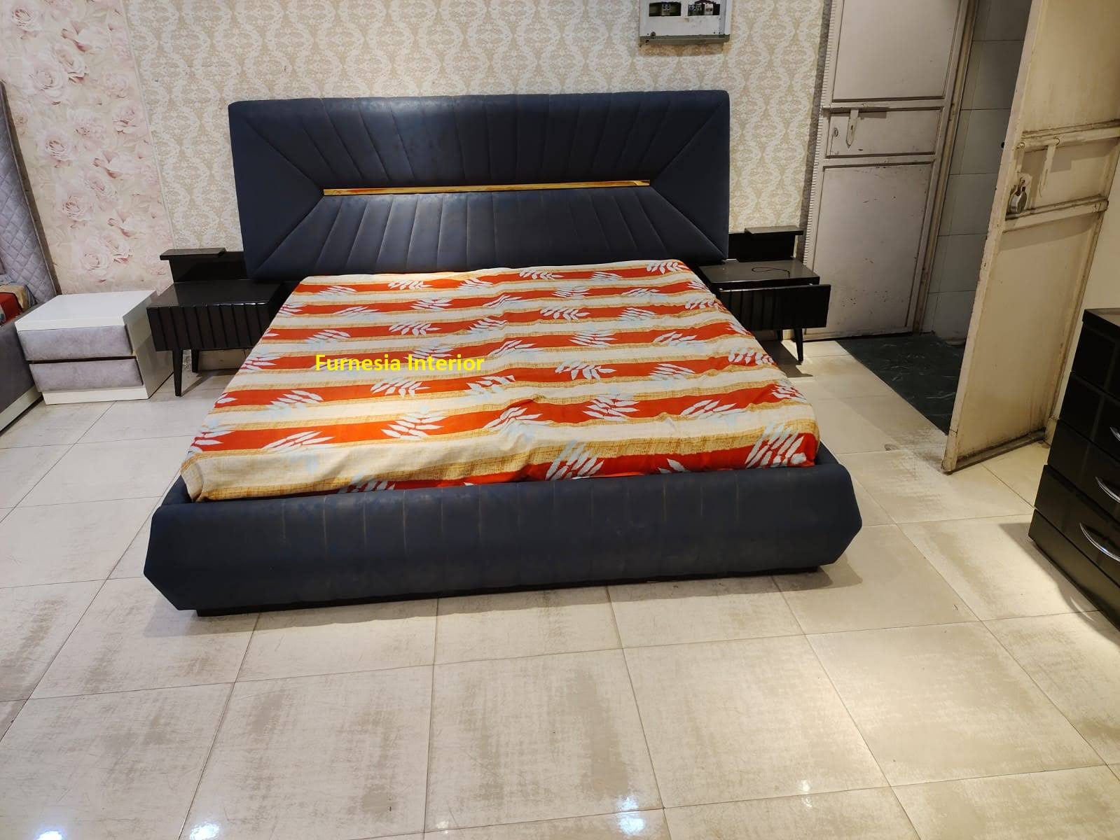 Wooden Modern Luxury Double Bed