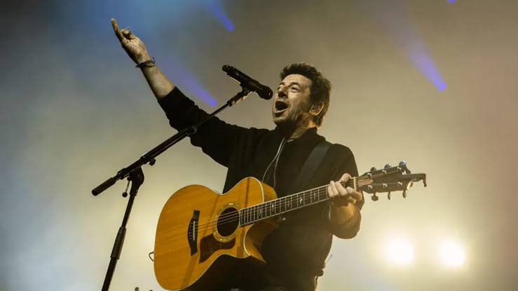 Tournée de Patrick Bruel : ces villes qui ne veulent pas du chanteur