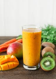 Carrot Mango And Kiwi Smoothie Recette Jus Et Smoothies Smoothie Recette Idee Smoothie