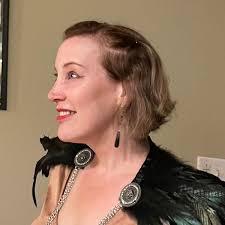 Amazon.com: Dark Shadows 2: Voodoo and Black Magic of New Orleans (An  Authors