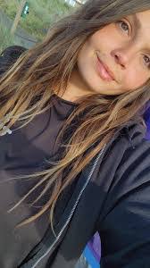 Brenna Hamilton's Instagram, Twitter & Facebook