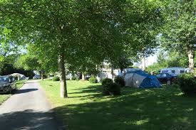 Le Camping De La Prairie A Port En Bessin Petit Village De Peche Normand