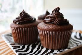 Anda sedang merintis usaha cake dan bakery dan masih kebingungan apa yang harus dilakukan dan bagaimana cara menyiapkan, berikut tips dan trik untuk pemula bagaimana menjalankan usaha cake. Hanya Bermodal Panci Saja 8 Resep Kue Kukus Tanpa Oven Ini Bisa Kamu Praktikkan Di Rumah
