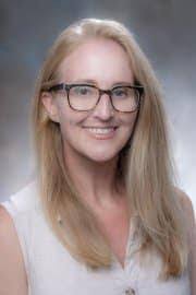 Amy Madewell's Instagram, Twitter & Facebook