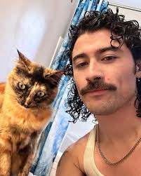 Diego Guardado🍊♌️☀️😈🤘🏼📸🥁🎸 (@dweeziev2) • Instagram photos and videos