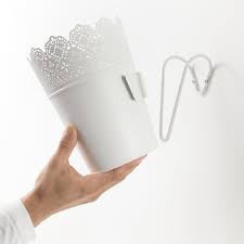 Ikea Skurar Blumentopf Mit Halter Drinnen Draussen Weiss Blumentopf Blumentopfe Fur Draussen Ikea Skurar