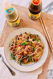 Poor Man S Thai Noodles Recipe In 2020 Thai Noodles Asian Vegetables Chow Fun Recipe