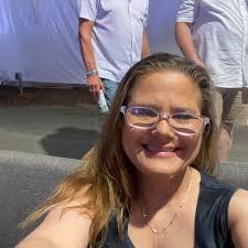 Couples, wats urs and ur partner sign? I'll start Ima Aries she a  Sagittarius🥰