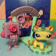 Littlest Pet Shop Lps Rare Caramel Swirl Curl Short Hair Cat 1024 W Accessories Lps Toys Lps Pets Pet Shop