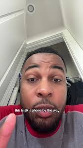 Robert Burson's Instagram, Twitter & Facebook