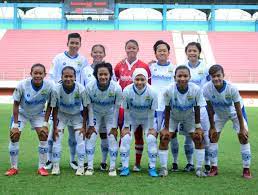 Persib putri diberikan kesempatan untuk menyaksikan pertandingan antara #persib bandung melawan #arema fc. Persib Putri Si Putri Biru Jagoan Baru Para Bobotoh Kumparan Com