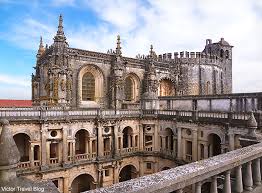 Christians believe that the holy sepulcher is the location where jesus died, was buried, and rose from the dead. Castles Of The Knights Templar In Portugal S History Victor Travel Blog