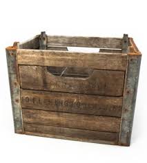 Vintage Wood Wine Crate Features