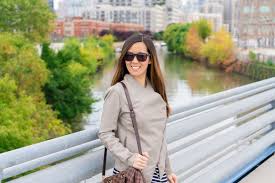 Update february 11, 2020 — lifestyle bloggers are known by millions across the world for their impeccable taste and their eye for all that is beautiful in the world. Glass Half Full Tia Perciballi Fashion Lifestyle Blog Outfit Inspiration Fall Fashion Lifestyle Blog Outfit Inspo Fall