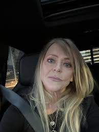 Best pizza in Peachland?