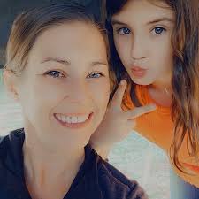 Sherry Stallard's Instagram, Twitter & Facebook