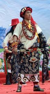 tibet traditional costume