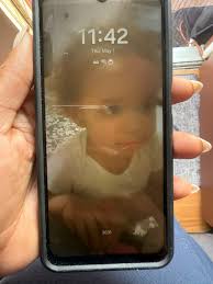 Where can I charge my phone around Pratt beach? Lol