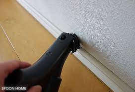 ほこりが黒い汚れがついた巾木の掃除方法画像 掃除 巾木 家の整理整頓術