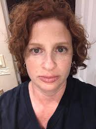 Missing lipstick and humorous reactions