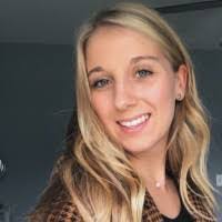 Grace Rinaldi's Instagram, Twitter & Facebook