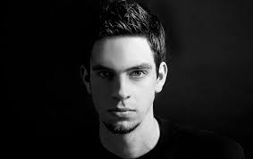 3 Tips When Photographing Black Clothing Against A Black Background Portrait Headshot Photography Black Backgrounds