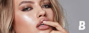 Olivia Tempest's Instagram, Twitter & Facebook