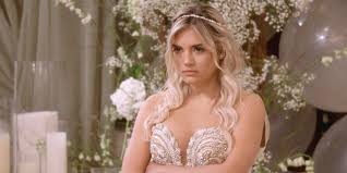 Giannina Gibelli Addresses Love Is Blind Haters Calling Her Toxic Bipolar Childish In 2020 Upcoming Wedding Engagement Couple Wedding