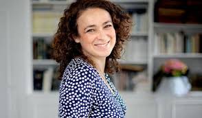 Rabbin de judaïsme en mouvement, delphine horvilleur dirige la rédaction de la revue tenou'a. Delphine Horvilleur Babelio