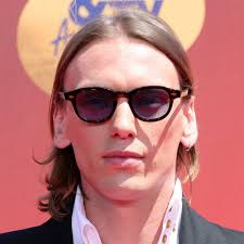 Jamie Campbell Bower: Long Layered Hairstyle