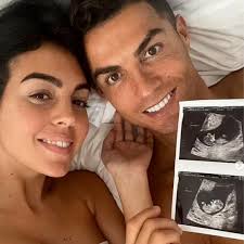 Kelsey Riggs and her married life! Kelsey Riggs is a sportscaster from the  United States who works as a host and sideline reporter for ACCN and ESPN.  She has covered sports in