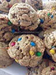 The Best Chocolate Chip Cookies Recipe Fun Cheap Or Free Cookies Recipes Chocolate Chip Chocolate Chip Cookies Ingredients Chip Cookie Recipe