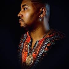 Elgin Smith's Instagram, Twitter & Facebook