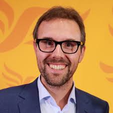 Revd Canon John Minns It is with deepest sorrow that we announce that Fr  John peacefully passed away at home earlier today. Fr John had not been  well for some time and